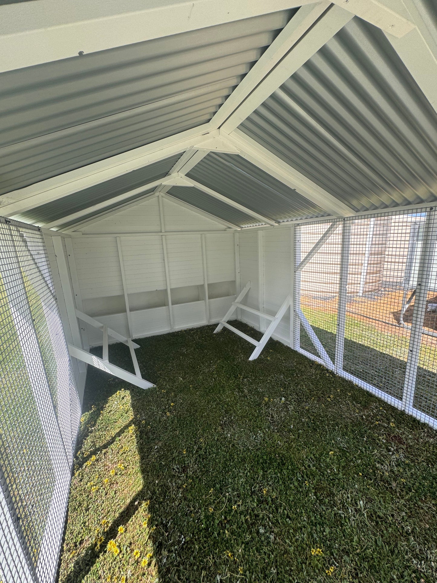 Hamptons Hen House