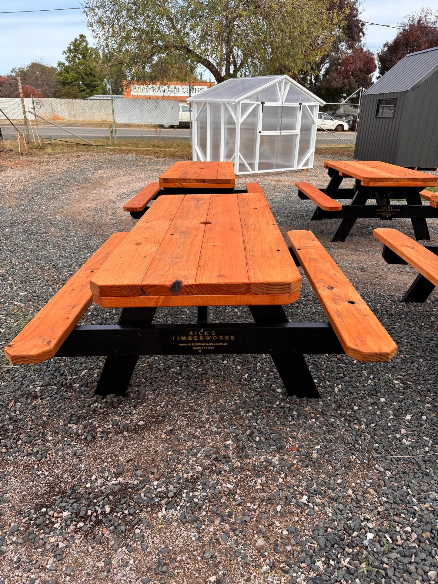 2 Tone Deluxe Picnic Table